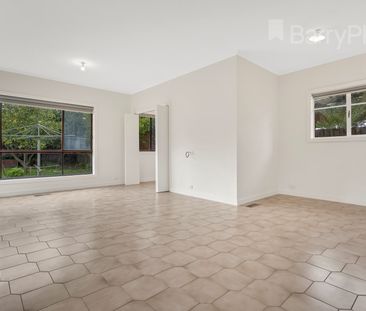 3 Bedroom Delight! - Photo 2