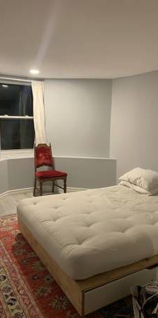 Amazing Large 1 br in heart of Roncy - Photo 1