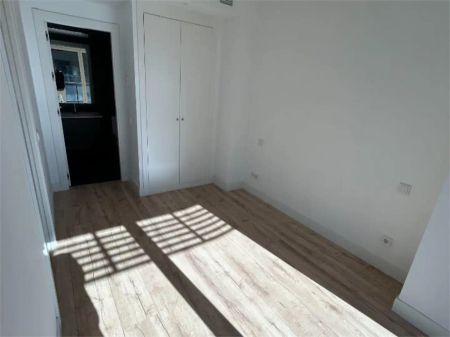 Piso de alquiler en Calle de Dulce Chacón, 49, Virgen del Cortijo - Manoteras - Foto 3