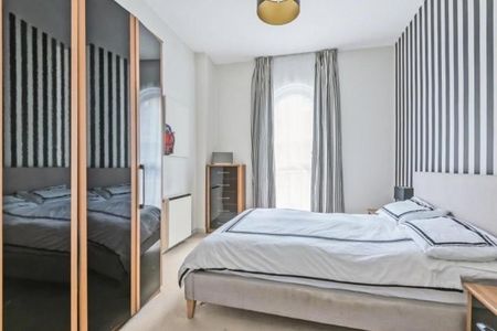 2 Bed Flat, Rotherhithe Street, SE16 - Photo 3