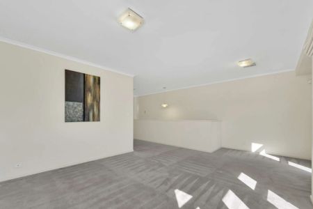 Executive 3-Bedroom Home with Double Garage in Mawson Lakes - Photo 4