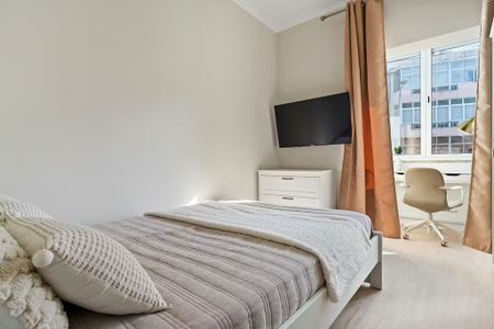 Rua António Aleixo, Amadora, Lisbon 2720-430 - Photo 5