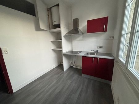 Location Appartement 1 pièce 31m² ANGOULEME 16000 - Photo 3