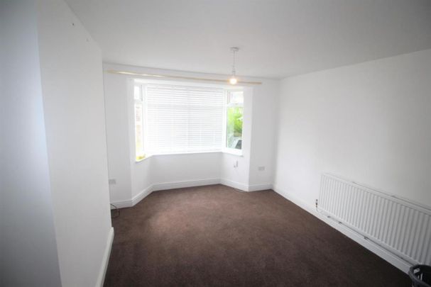 Hollyhedge Road, Manchester, M22 8HW - Photo 1