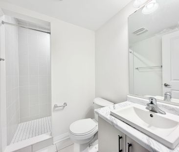 For Lease - 6 KAHSHE Lane, Richmond Hill, Ontario - Photo 2