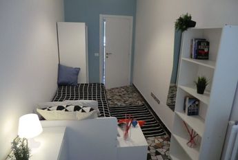 Via Santa Lucia, Padova, Veneto 35139