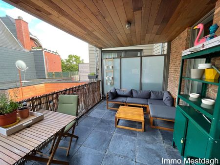 Ruim appartement met terras, rustige ligging in centrum Diest. - Photo 5