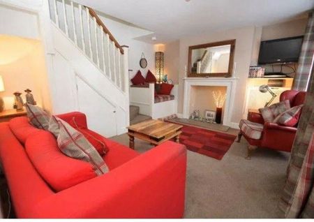 2 bedroom terraced house to rent - Photo 4