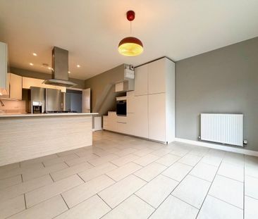 Cambridge CB2 - Photo 5