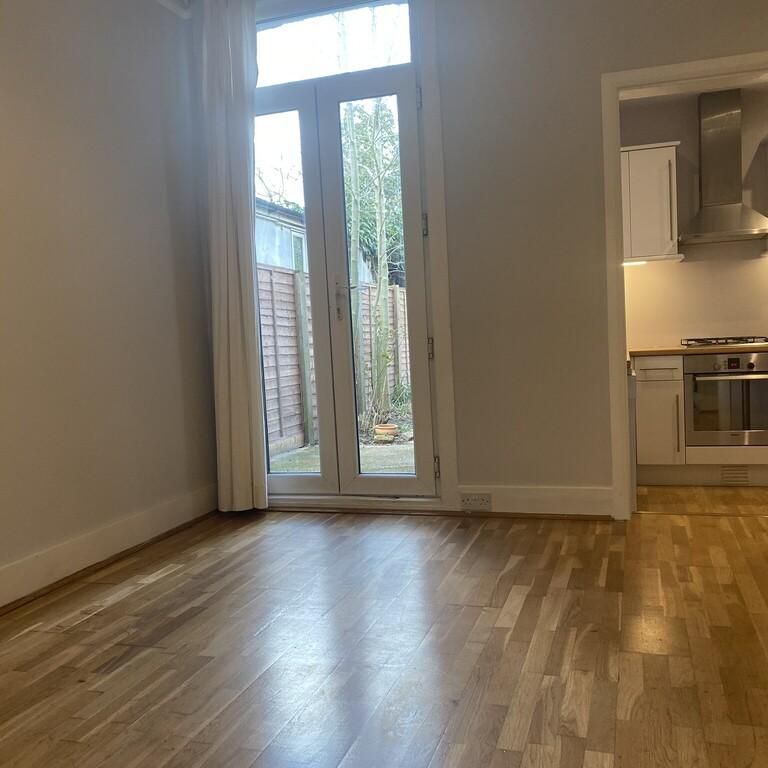 2 bedroom ground floor flat to rent - Photo 1