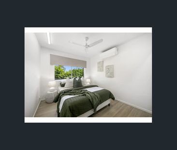 Spacious 5 Bed Home; AC throughout - Photo 6