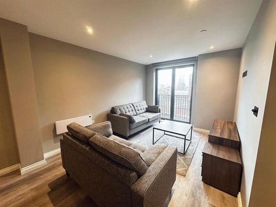 3 bedroom apartment to rent - Photo 1