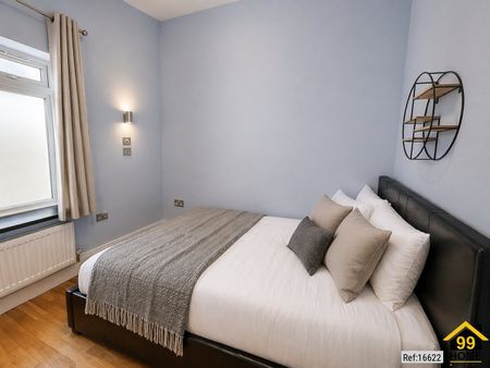 2 bed Flat in Rock Street , London, N4 2DN - Photo 5