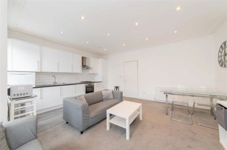 Mountfield Road, Finchley, N3 3NE - Photo 2