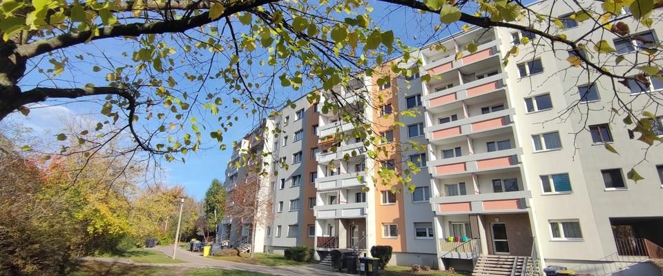 @ Eure 4‑Zimmer-Familienoase mit Balkon & offener Wohnküche @ - Foto 1