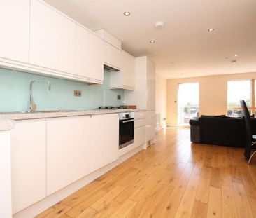2 bedroom apartment to rent - Photo 6