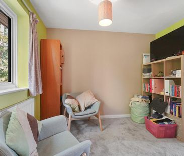 4 bedroom detached house to rent - Photo 3