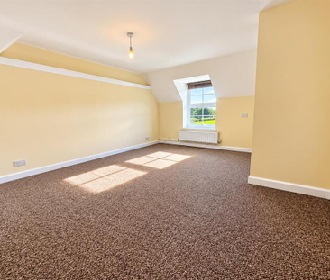 4 bedroom semi-detached house to rent - Photo 5
