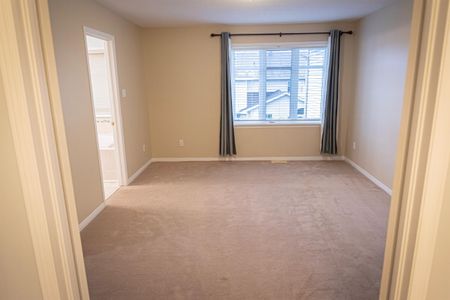 For Lease - 2077 Bergamot Circle, Orleans - Cumberland and Area, Ontario - Photo 3