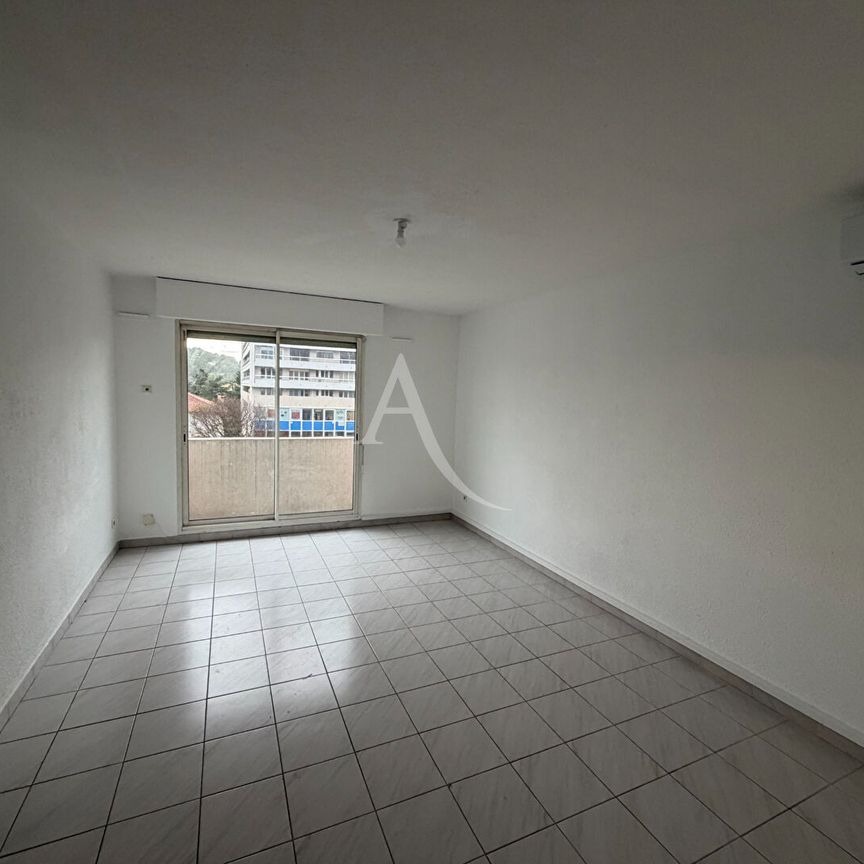 Location Appartement 2 pièces 45m² - Photo 1