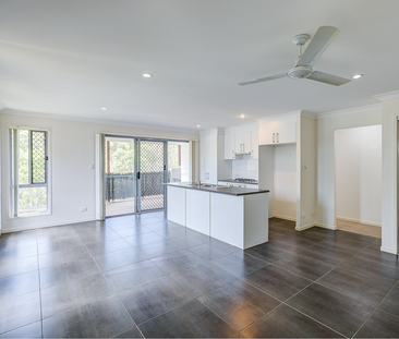19 Everglades Street, Springfield Lakes, QLD - Photo 6