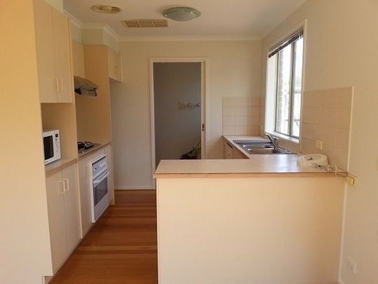 3-bedroom shared house, Brindalee Mews - Photo 1