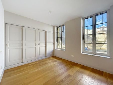 Location Appartement 3 pièces 73m² AGEN 47000 - Photo 4
