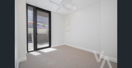 Your Next Move. - Photo 3