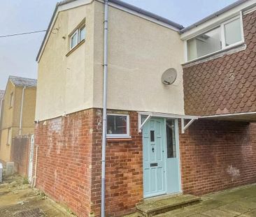 Twenty Acres Road, Southmead - Photo 4