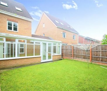 3 bedroom semi-detached house to rent - Photo 1
