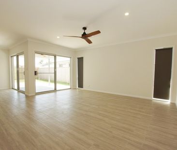 Korora, 9 Trevally Street - Photo 2