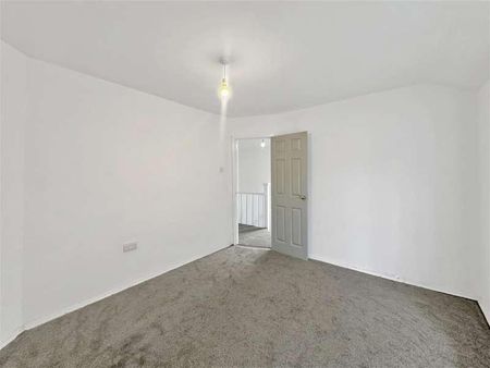 Leverhulme Avenue, Bolton, BL3 - Photo 3