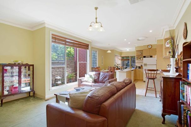 FULLY FURNISHED - AVAILABLE NOW - Photo 1