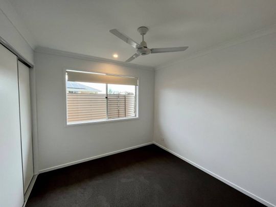 MODERN DUPLEX IN KOOLHAN - Photo 1