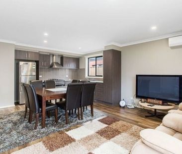 17 Bromley Circuit, Thornhill Park - Photo 4