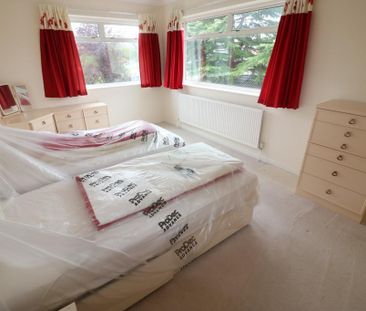 4 bedroom detached house to rent - Photo 2