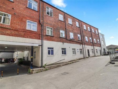 1 bedroom apartment to rent WHINGATE MILL, LEEDS, LS12 3UH - Photo 4