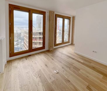Rental Apartment Paris 18th Chapelle - Photo 1