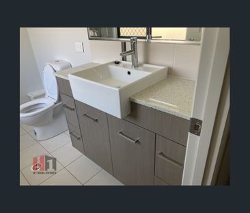 Biggest Room In A Near New House For Rent! - Photo 4