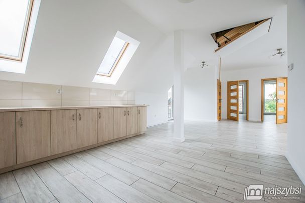 Nowogard - Dom na wynajem - Zdjęcie 1