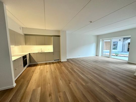 Delevenlig 3-værelses lejlighed i Nørresundby med altan - Photo 1