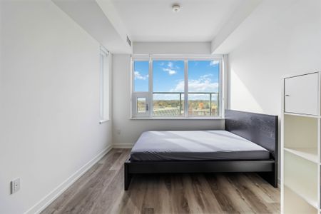 For Lease - 15 Wellington Street Unit# 408, Kitchener, Ontario - Photo 4