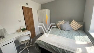 4 bedroom terraced house to rent - Photo 2