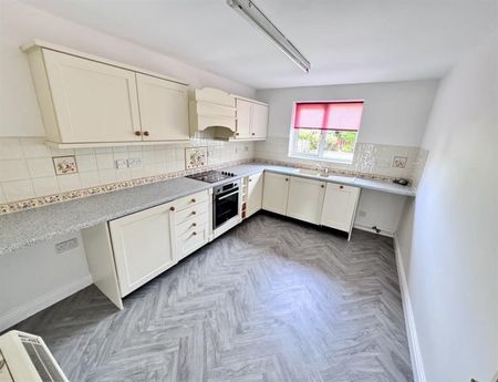 2 Bedroom Detached Available Arranging tenancy - Photo 5