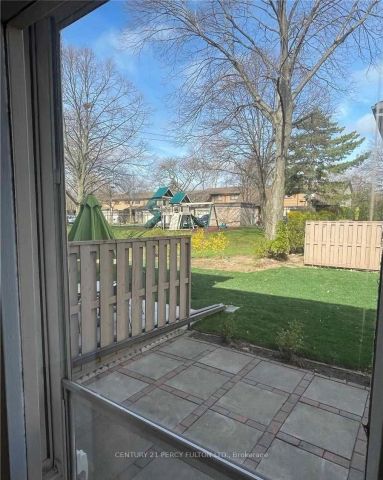 656 Forestwood Crescent #18 - Photo 4