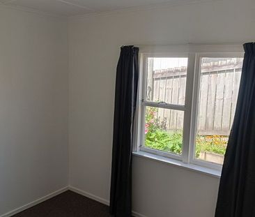 Ocean View Dream: 3-Bed Home Across From The Beach - Photo 6