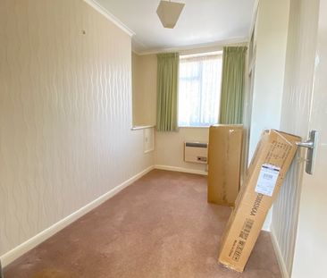 2 Bed Maisonette, Nicola Close, HA3 - Photo 3