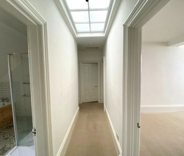 1 bed apartment to rent in Grand Parade, St. Leonards-on-Sea, TN38 - Photo 2