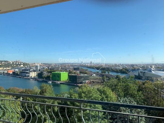 APPARTEMENT T3 de 63m2 à LA MULATIERE, - Photo 1