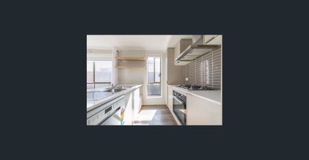 3 BEDROOM GEM IN COBBLEBANK - Photo 3